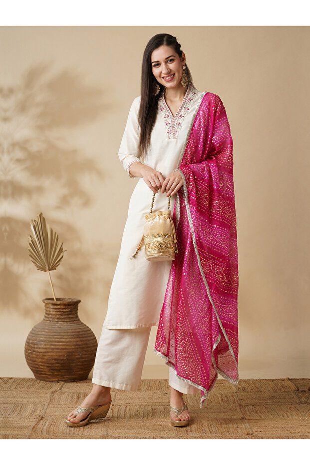 Women Embroidered Straight Kurta with Pants and Dupatta Set