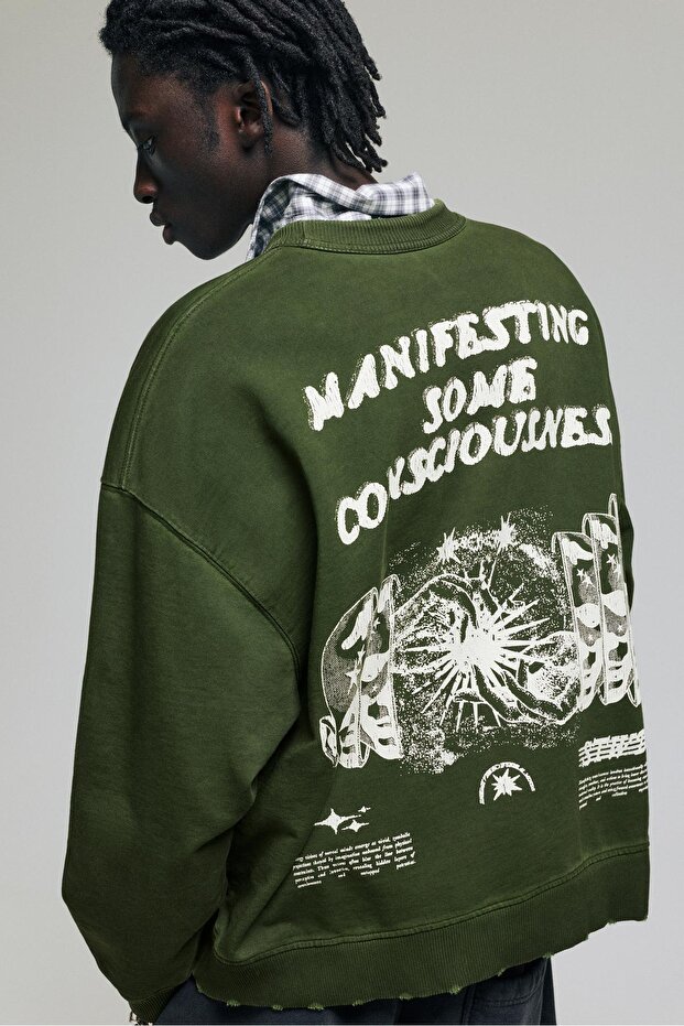 Asit yeşili grafik baskılı sweatshirt - 1