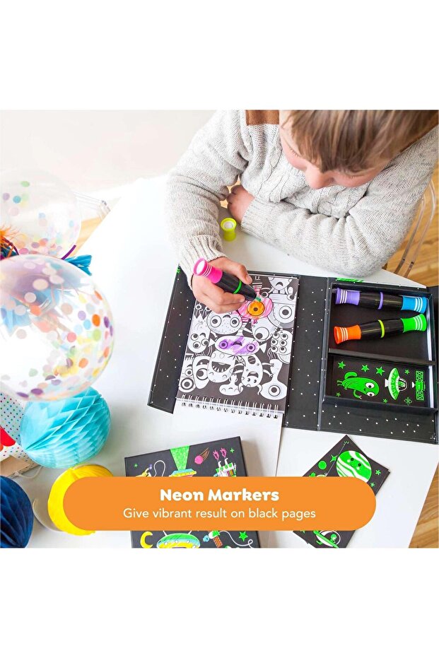 Neon Colouring Set Outer Space - 7