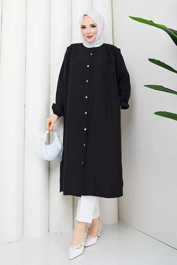 Women's Cap with Ruched Detail Side Pockets