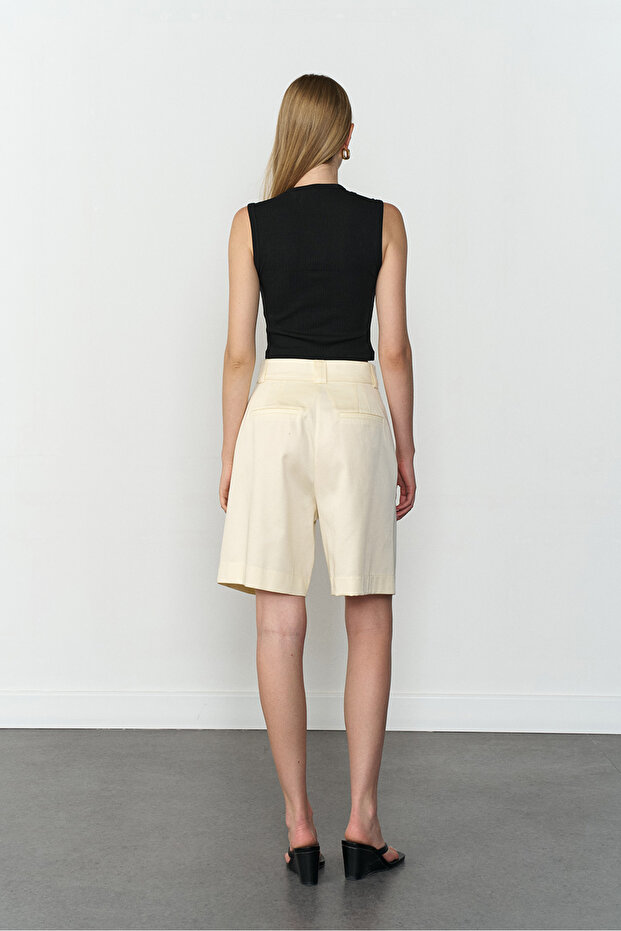 Pileli Bermuda Şort - 4