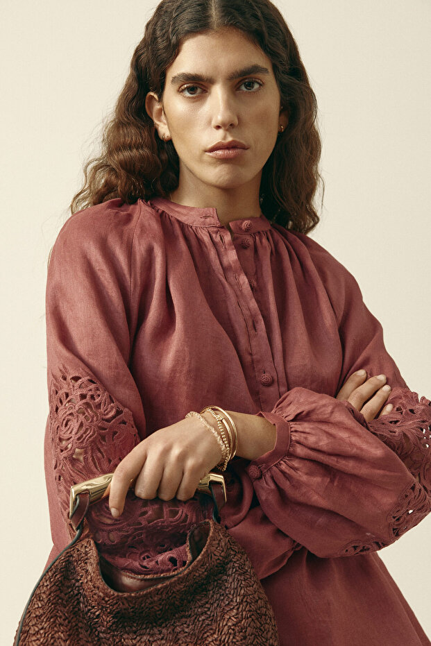 Nakış İşlemeli Keten Bluz - 2