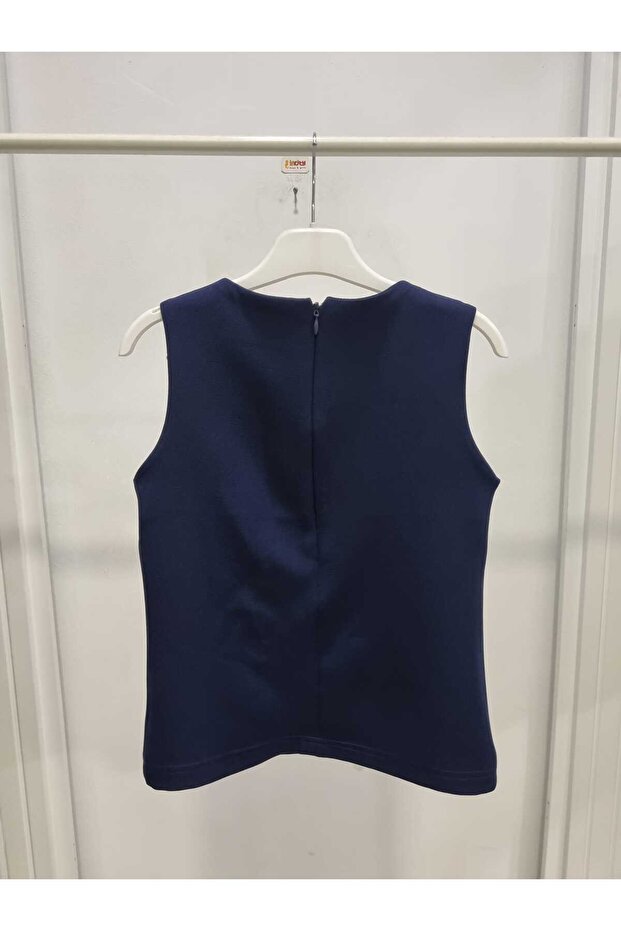 بلوزة بتصميم بسيط للفتيات - 3