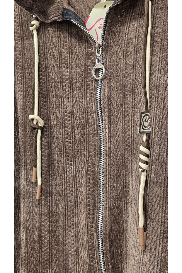 سترة مخملية بنمط بسيط - 7