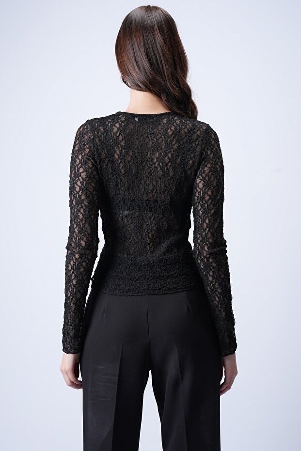 Siyah Düğmeli Dantel Bluz - 6