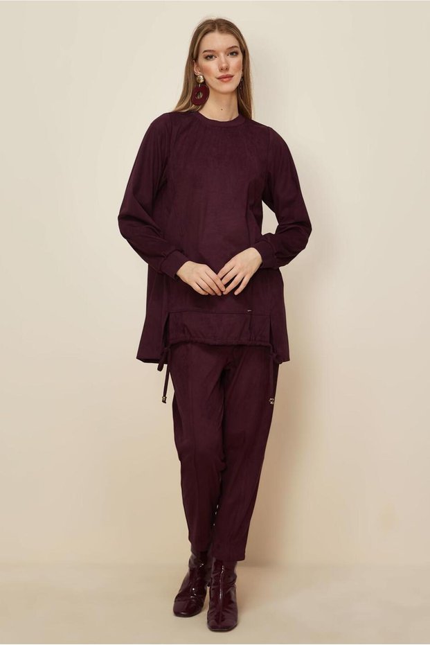 Suede Suit with Pants 46134