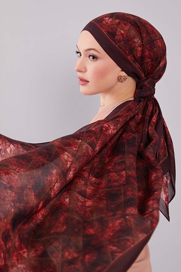 شال من الصوف والحرير بنمط البقلاوة الحمراء - 2