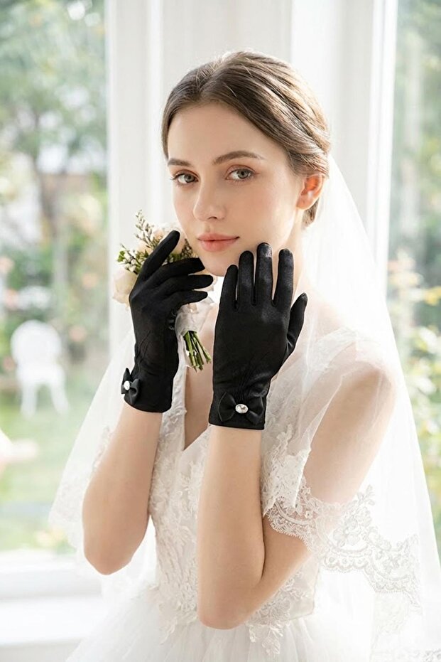 Aurélie Feather Bridal Gloves – Elegant Accessory with Satin Bow and Stones for Wedding Ceremony