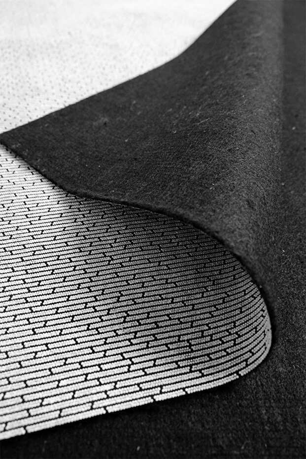 Felt Non-Slip Base with Dots 4-5 mm Hobby Insulation under Carpet Protector Heat Sound Insulation Material