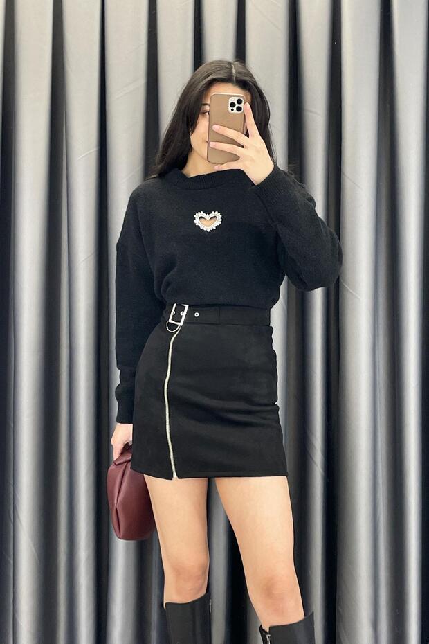 Heart Stone Detail Knitwear Sweater - Black Black