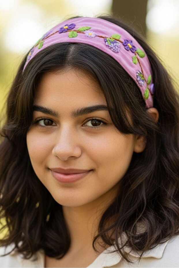 - Tülin 3528 7891 Handmade Brazilian Embroidered Pink Crown / Hair Accessory - 42 cm