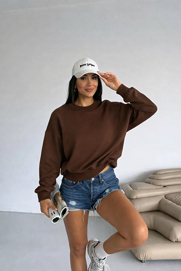 سترة رياضية أساسية باللون البني 2 إنيريت O قصة فضفاضة - 3