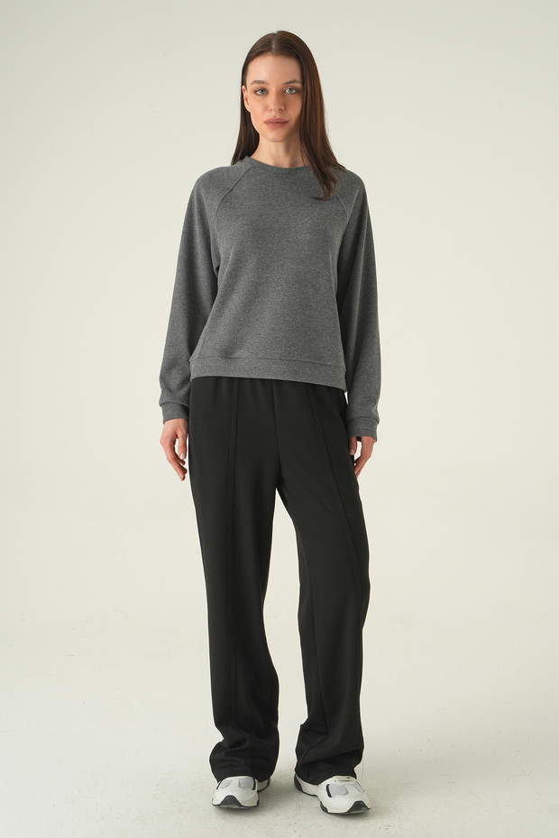 8271A سترة برقبة دائرية لون أنثراسايت - 3