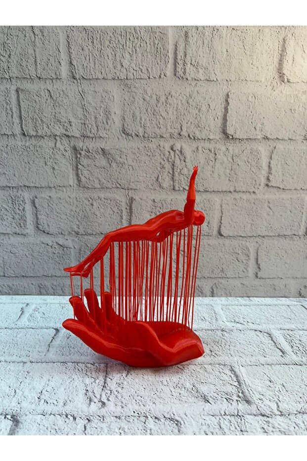 الشكل البشري - الأحمر - ليسينا - 2