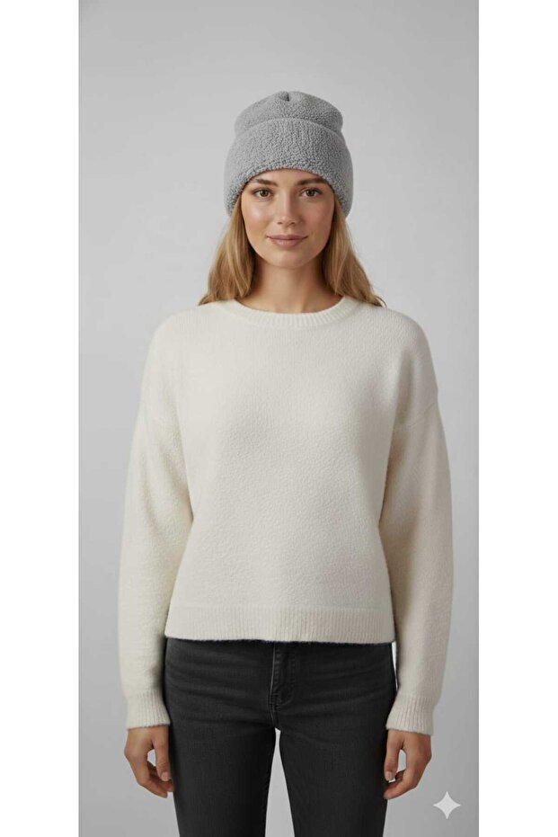 Women's Winter Plush Beanie, Welsoft Hat, Keeps Warm Cold-Proof