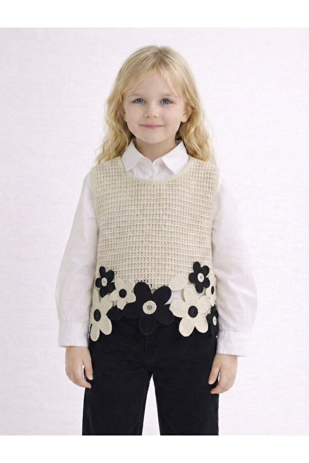 Papatya Motifli Örme Süveter - 2