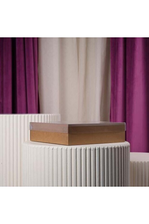 علبة هدايا مربعة شفافة - 1