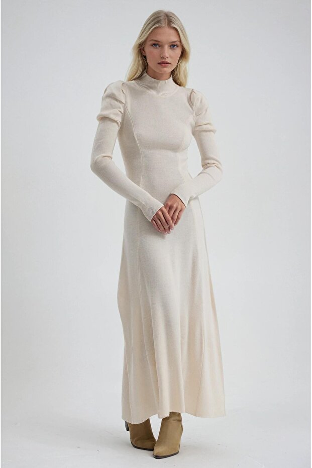 Balloon sleeve turtleneck knit dress 2007