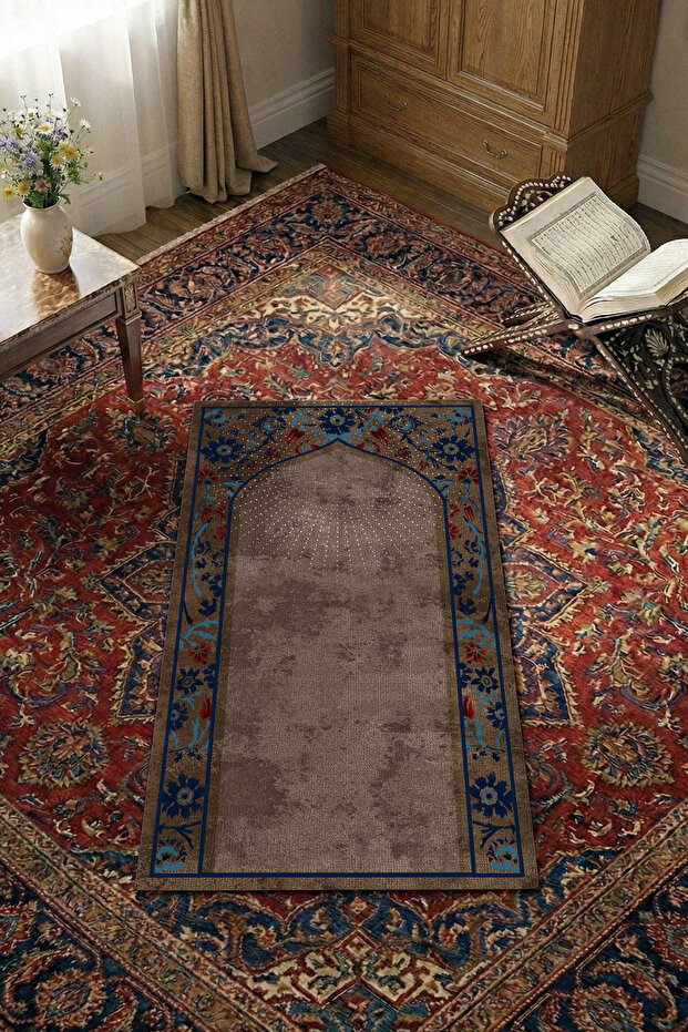 Non-Slip Sole Faux Fur Soft Prayer Rug 75x120 cm Stain Resistant Cushioned Prayer Mat