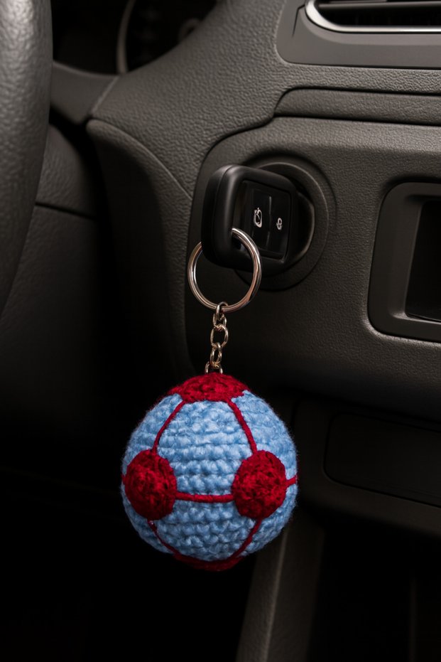 Hand Knitted - Amigurumi Trabzonspor Keychain