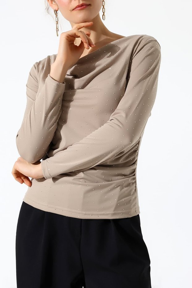Stoned Sandy Degaje Collar Side Gathered Blouse – Long Sleeve Stylish Casual Combination