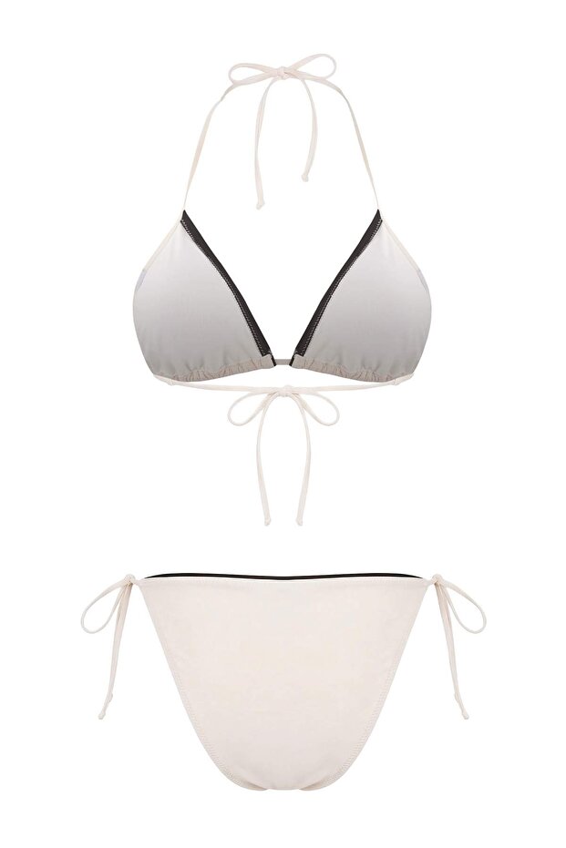 Ekru Renk Bloklu Üçgen Normal Bel Kaplı Regular Bikini Takımı TBESS26BT00022 - 7