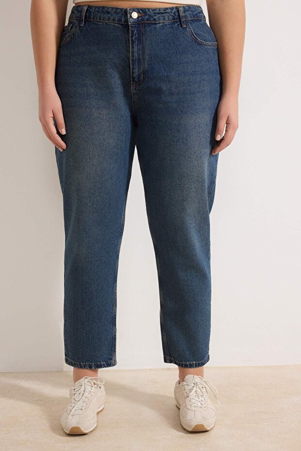Mavi Yüksek Bel Mom Fit %100 Pamuk Denim Büyük Beden Jeans TBBSS23CJ00038 - 3