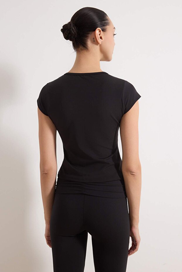 Siyah Soft Fırçalı Kumaş Örme Spor T-Shirt THMSS26TS00004 - 4