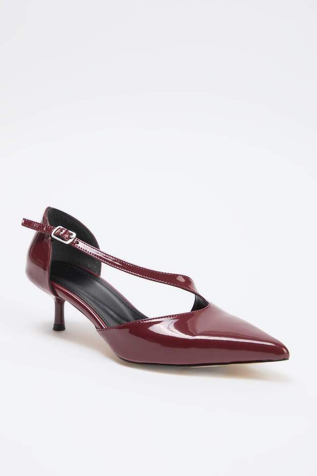 Bordo Rugan 4 cm  Kadın Klasik Topuklu Ayakkabı TAKSS26TO00023 - 4