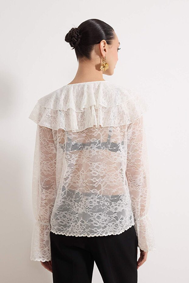 Beyaz Fırfırlı Boho Astarsız Dantel Gömlek TPRSS26GO00002 - 4