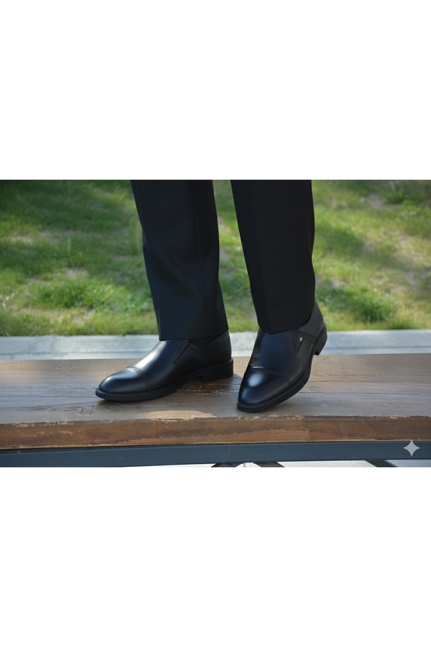 Men's Winter Shoes Genuine Leather Rubber Sole Laceless Water Resistant