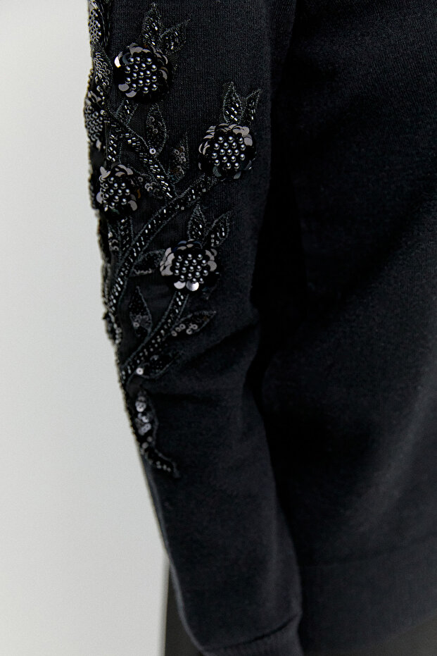 Çiçek Motifli Triko Tunik - 6