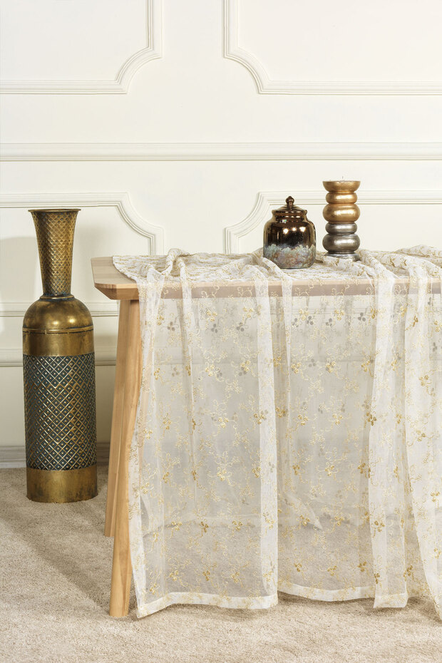 Fairy Tale Tablecloth (150X230 cm) Gold