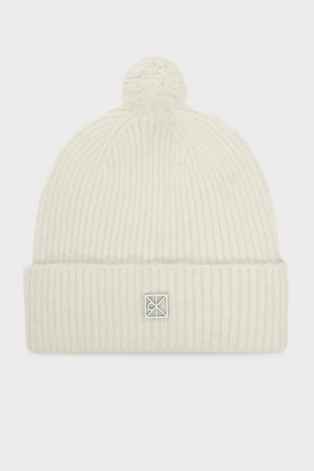 EMBLEM BRUSHED POMPOM BEANIE