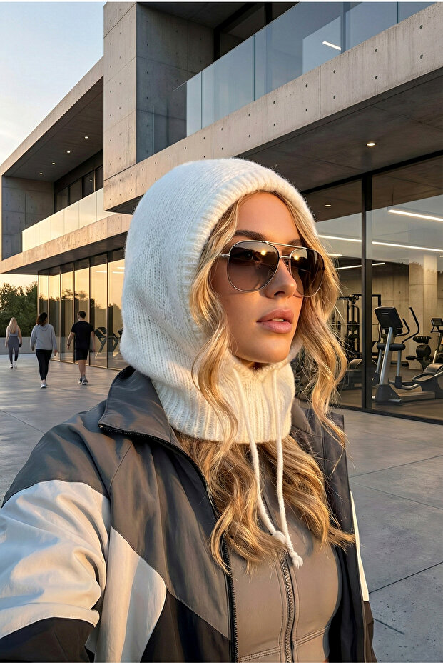 Aurora Balaclava Women's Beanie