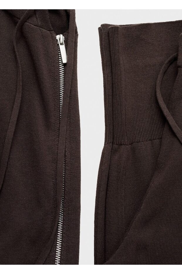 Strickjacke aus Baumwollstrick mit Kapuze - 7