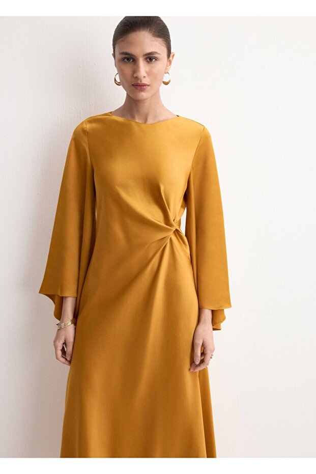 Asimetrik yaka evaze elbise - 1