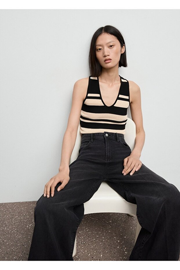 V yaka çizgili triko bluz - 1