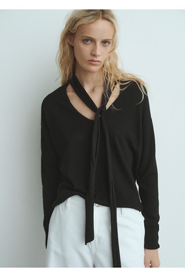 Fularlı V yaka kazak - 1