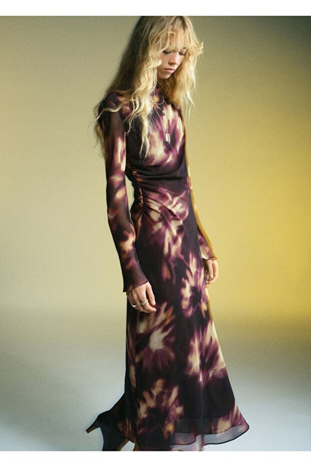 Batik desen büzgülü elbise - 1