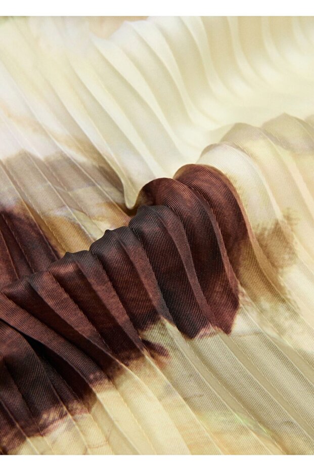 Desenli pileli fular - 1