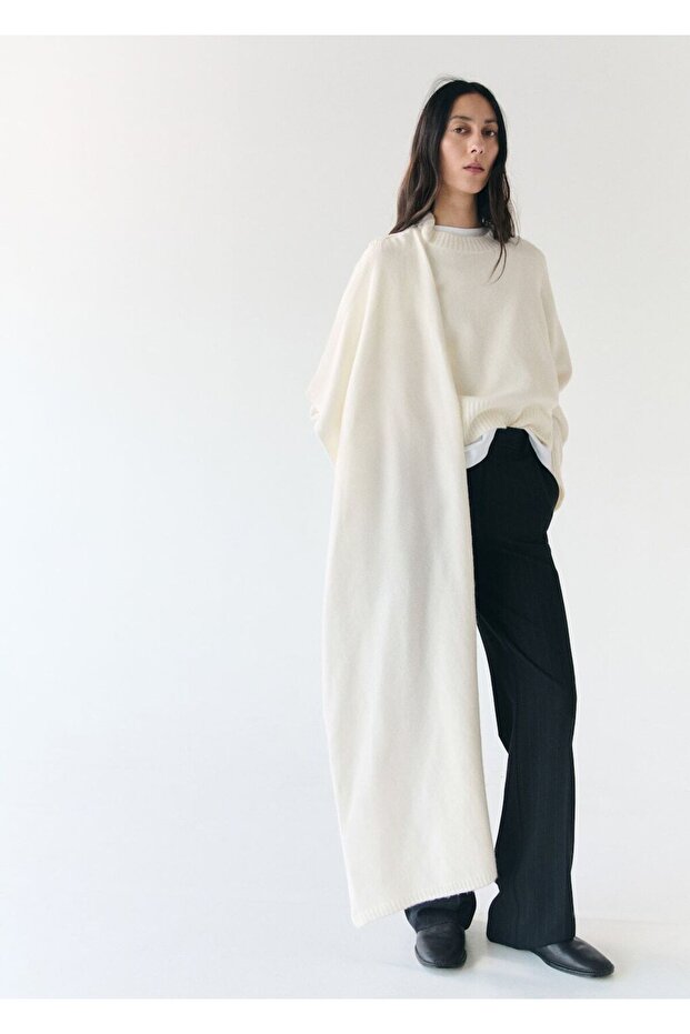 Fularlı triko kazak - 2