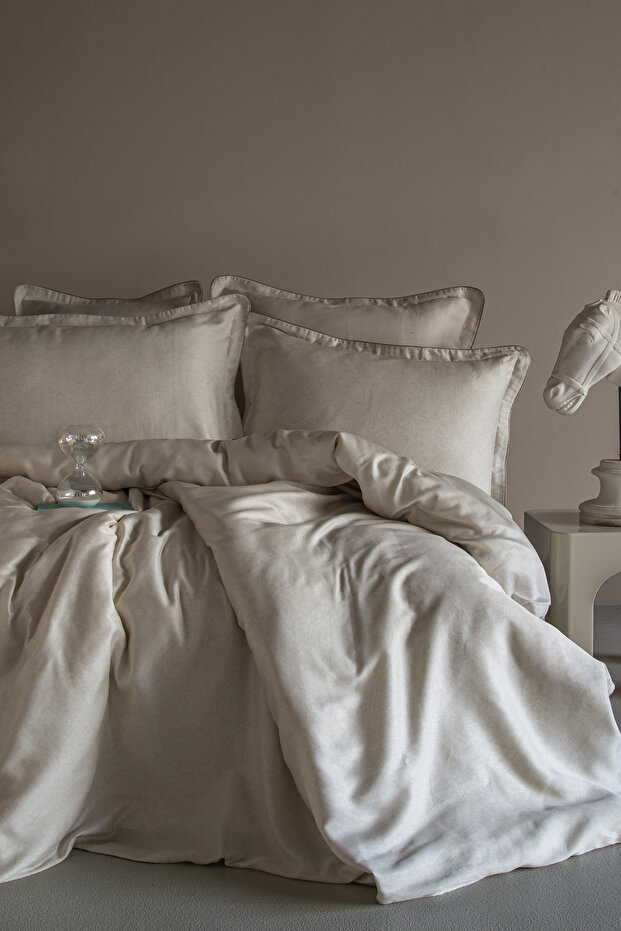 Satin Duvet Cover Set Double Size Lady Ecru