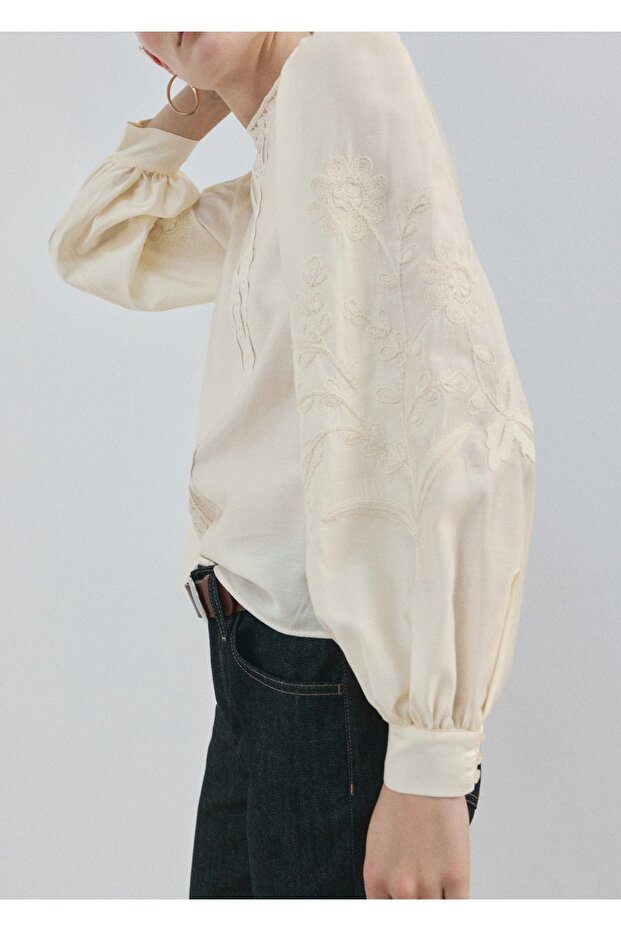 Çiçek işlemeli pamuklu bluz - 1