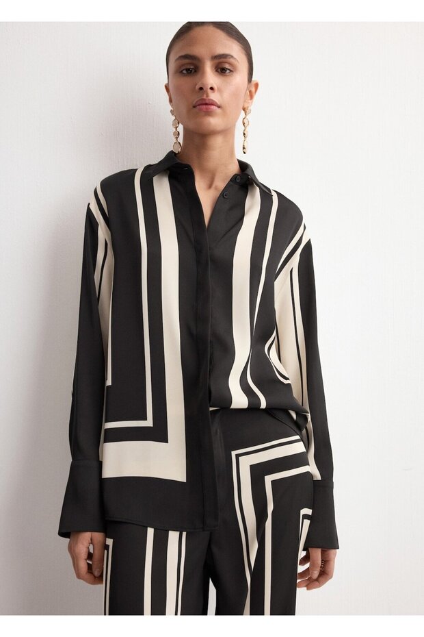 Desenli saten bluz - 1