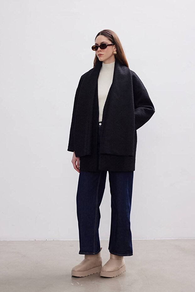 SİYAH ATKILI KABAN - 2