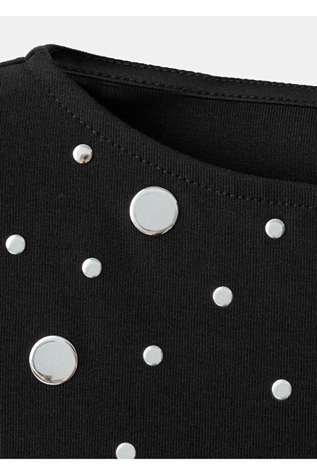 Strass taşlı kayık yaka bluz - 8