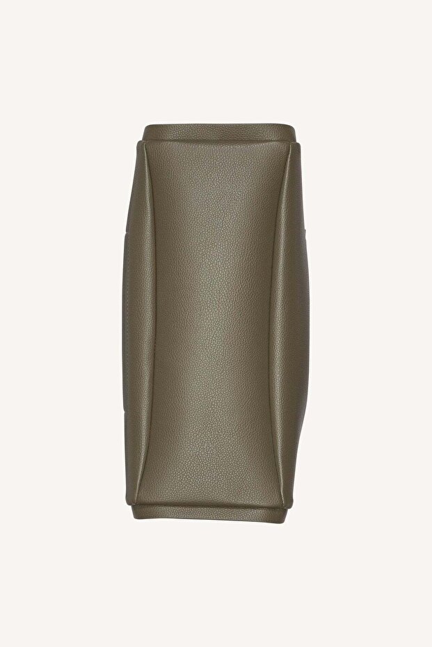 حقيبة كتف متوسطة الحجم - 5