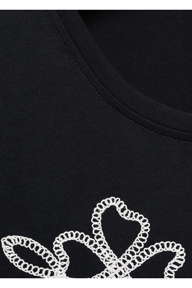 Çiçek işlemeli pamuk tişört - 5