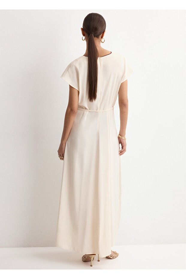 Kemer detaylı elbise - 4